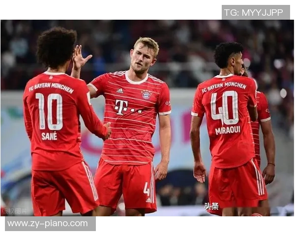 英超激战:拜仁小胜AC米兰红牌争议引发全场热议 英超激战:拜仁小胜AC米兰红牌争议引发全场热议