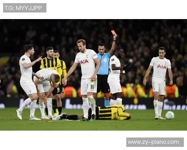 欧联杯热刺与巴萨战平绝杀瞬间引发全场狂欢回顾十大精彩进球