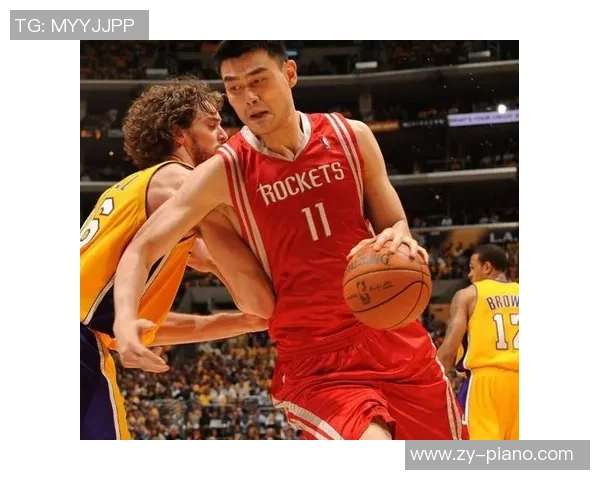 姚明大三赛季的辉煌表现与未来篮球生涯的启航之路