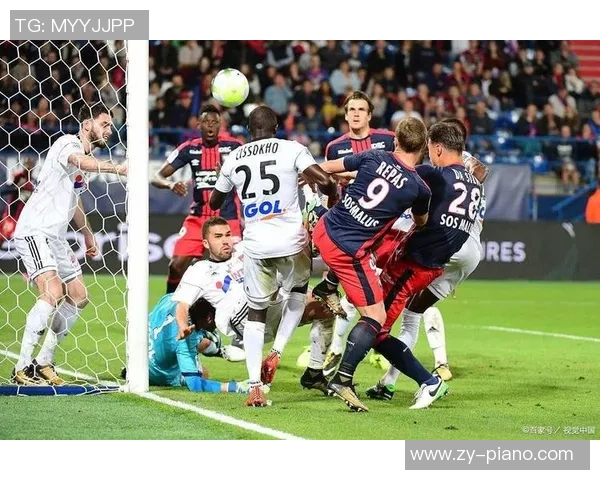 欧联杯精彩对决里昂5-1大胜尤文图斯帽子戏法点燃全场激情