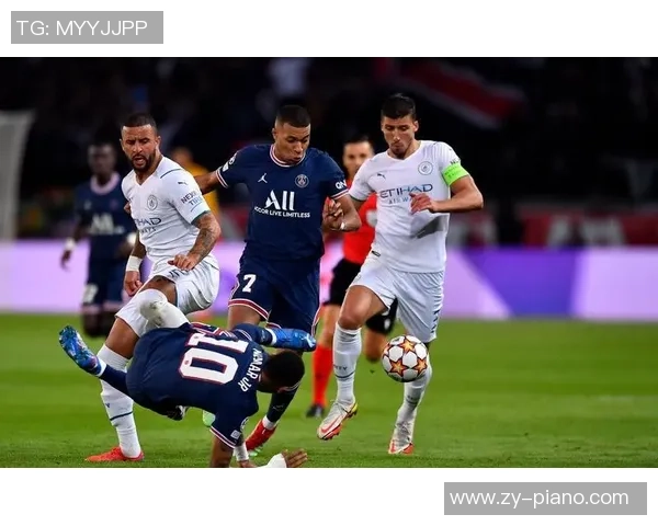 友谊赛精彩对决曼城与巴黎圣日耳曼战成平局绝杀瞬间震撼全场