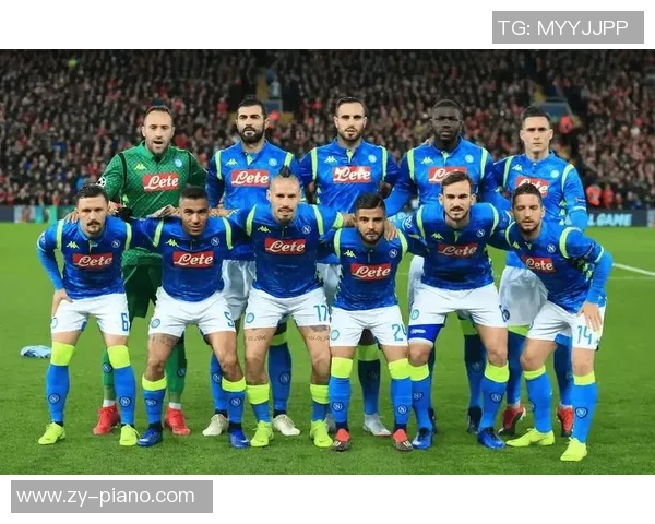 意甲激战：莱比锡与那不勒斯1比1平局红牌争议引发全场热议