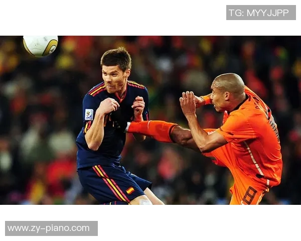 世界杯精彩对决拜仁大胜里昂红牌事件引发全场热议与数据分析 世界杯精彩对决拜仁大胜里昂红牌事件引发全场热议与数据分析