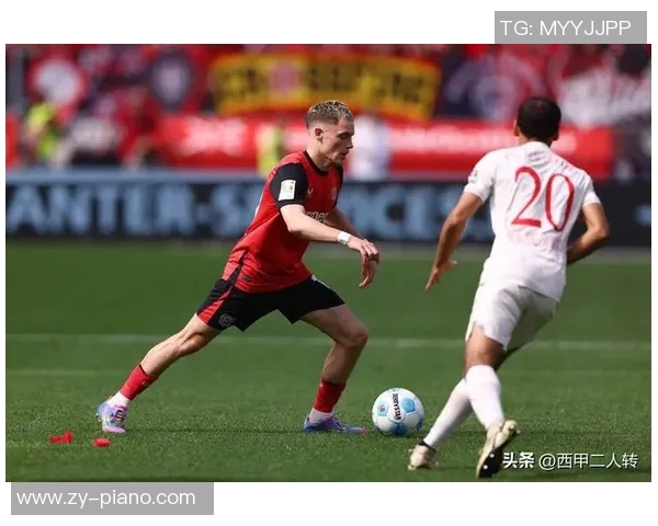 世界杯焦点战巴黎圣日耳曼与本菲卡平局红牌事件引发全场热议