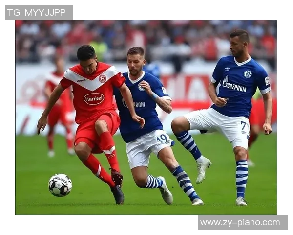 里昂逆转拜仁激战三球红牌争议引发全场热议与转会传闻交织 里昂逆转拜仁激战三球红牌争议引发全场热议与转会传闻交织